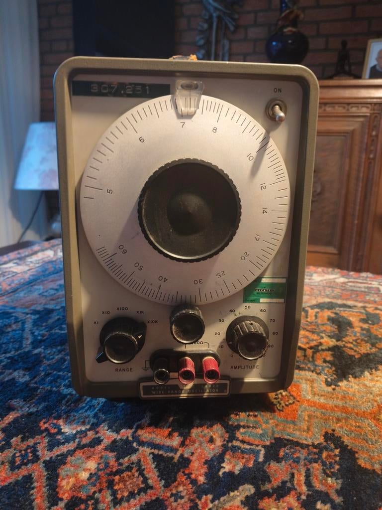 HP model 200CD oscillator, werkend, Ophalen