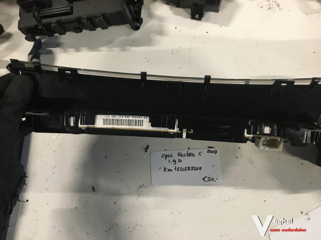 Opel Vectra C Stationwagen 2007 1.9 dcti  Km Tellerklok, Gebruikt, -, -, Ophalen of Verzenden