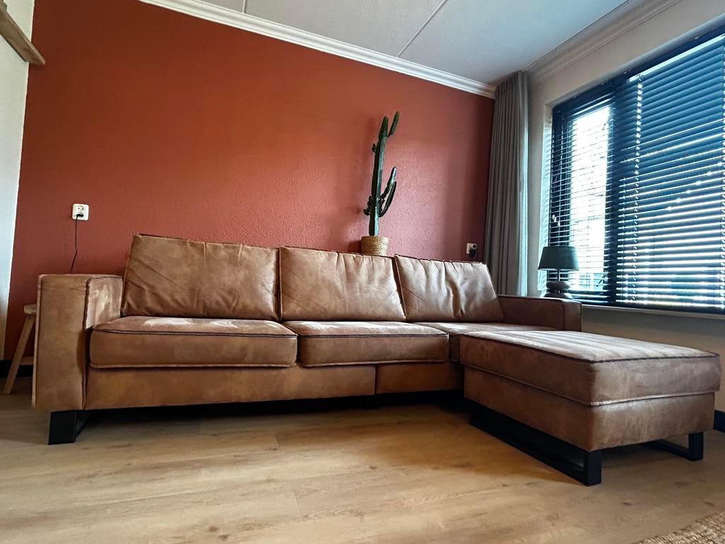 Sevn Microleder bank 5-zits cognac icl. Hocker, Ophalen, Gebruikt, Leer, Industrieel