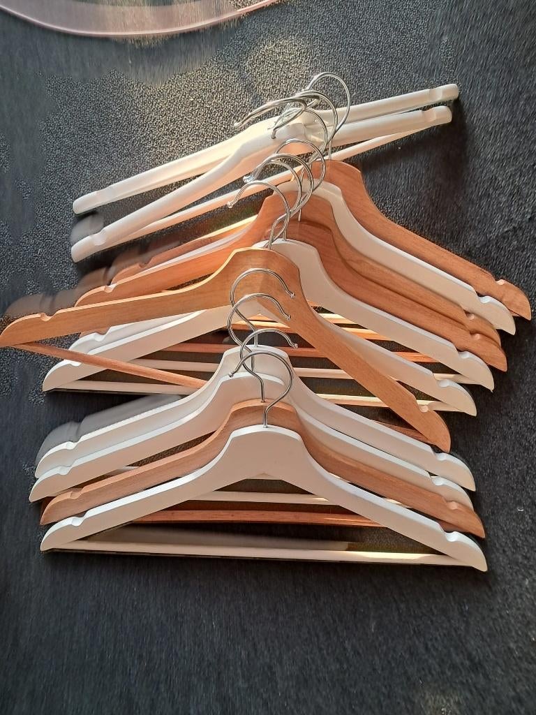 13x kleerhanger, Ophalen, Wasrek