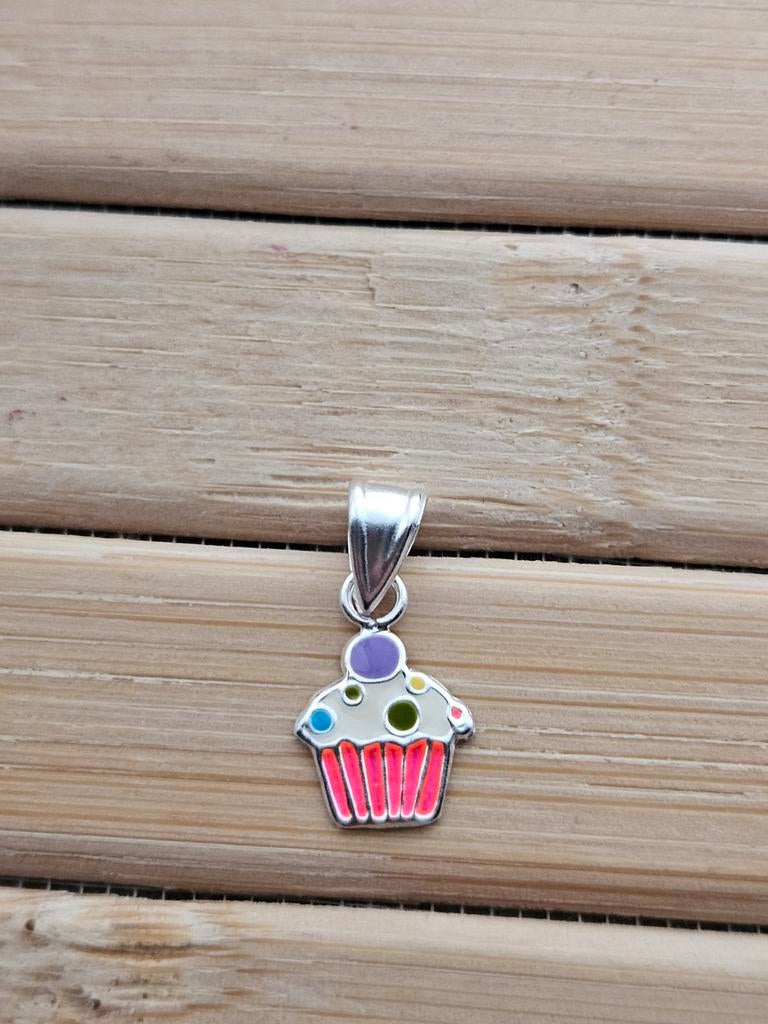 Sterling zilveren cupcake ketting hangertje, Overige voorstellingen, Nieuw, Ophalen of Verzenden, Zilver