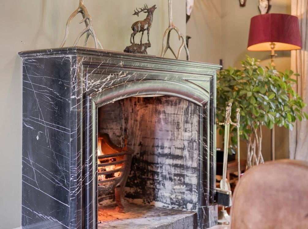 Stenen schouw openhaard - Klassiek marmer design, Ophalen, Gebruikt, Inbouwhaard, Houthaard