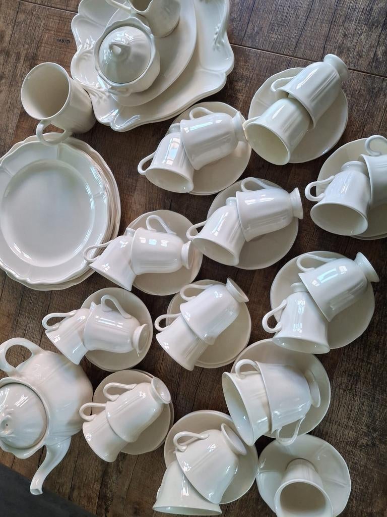 Wedgwood Queens plain, Ophalen, Zo goed als nieuw, Wedgwood, Porselein