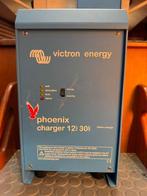 Victron energy Phoenix 12V/30A acculader, Ophalen of Verzenden, Gebruikt, Motor en Techniek