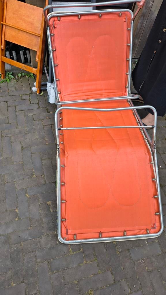 Vintage retro ligbed - inklapbaar en verstelbaar, Ophalen of Verzenden, Gebruikt, Metaal, Verstelbaar