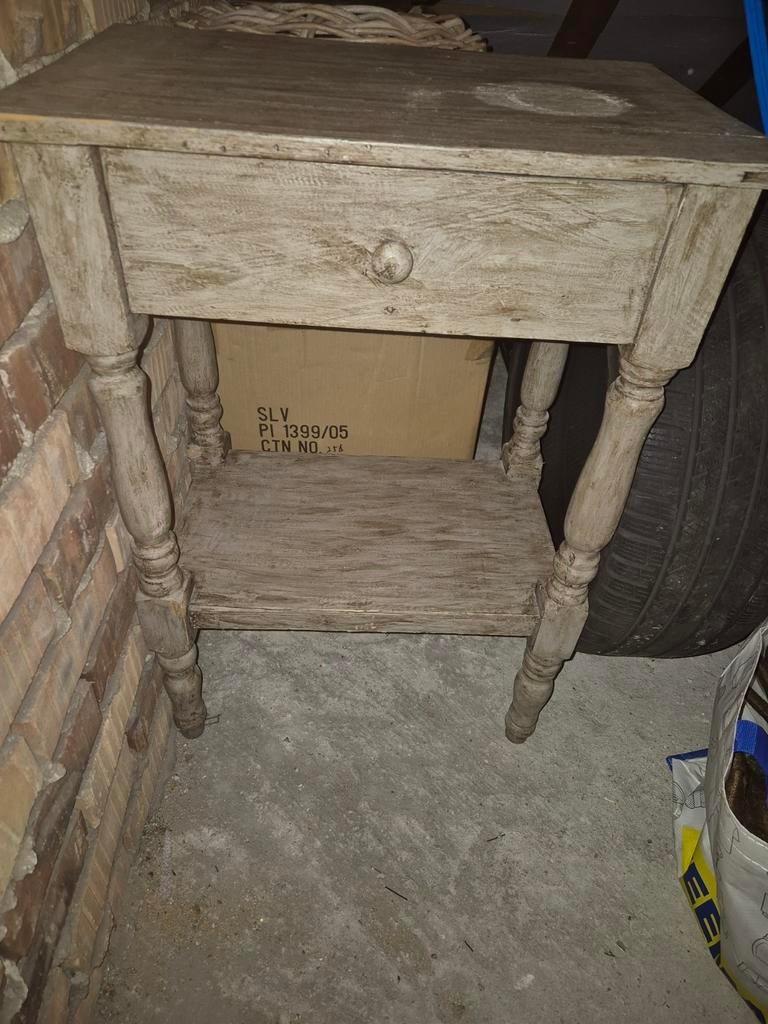 Leuk tafeltje, Ophalen, Gebruikt, 50 tot 100 cm, 25 tot 50 cm