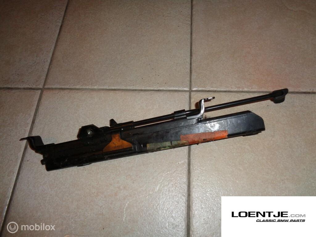 Stoelrails BMW 3-serie E21 ('76-'84) nieuw nos, Nieuw, Ophalen of Verzenden, BMW, BMW