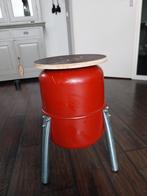 Rood expansievat krukje/tafeltje, Ophalen, Hout