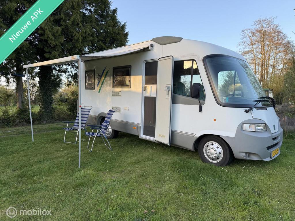 Knaus Travelliner Integraal TOPSTAAT! VAKANTIE KLAAR!, Caravans en Kamperen, Integraal, Knaus Travelliner, Knaus Tabbert AG Helmut‐Knaus‐Str. 1 94118 Jandelsbrunn