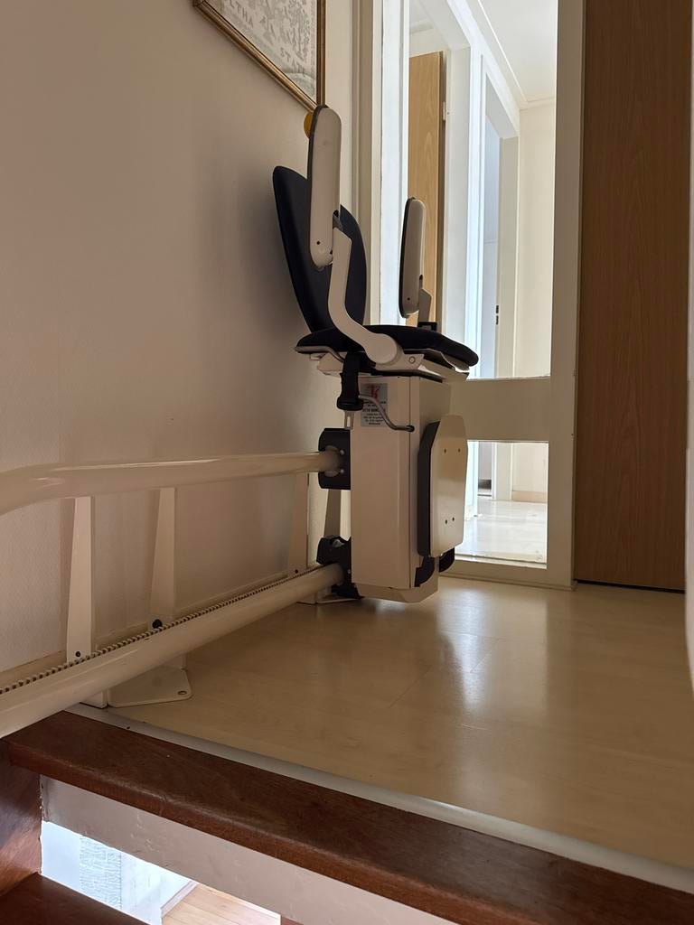 Traplift gebruikt (werkt), Diversen, Ophalen, Gebruikt