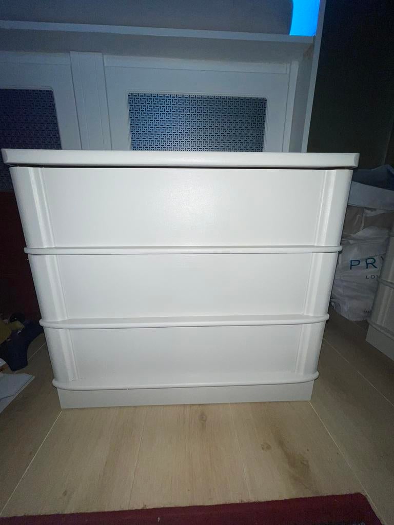 2 mooie nachtkastjes in de kleur Dune van Eric Kuster, Ophalen of Verzenden, Zo goed als nieuw