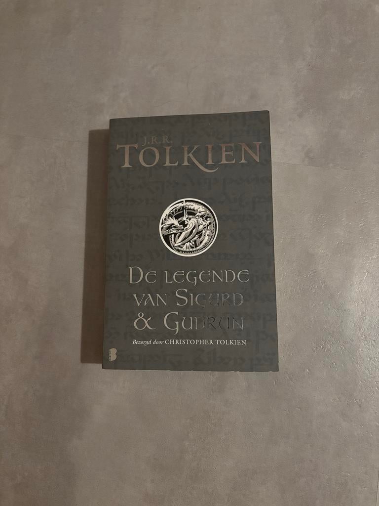 De Legende van Sigurd en Gudrun - J.R.R. Tolkien, Boeken, Ophalen of Verzenden, Zo goed als nieuw, Nederland