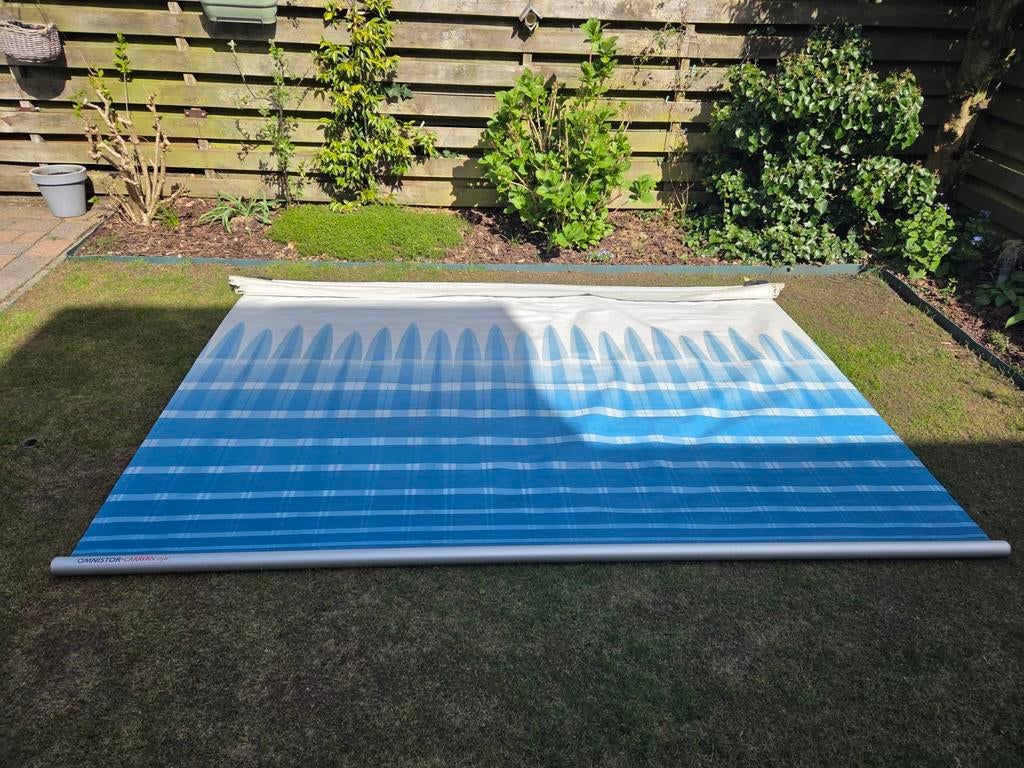 Omnistor zakluifel 3.30x2.25, Ophalen