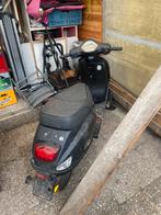 Scooter opknapper, Fietsen en Brommers, Snorfietsen en Snorscooters, Ophalen of Verzenden, Zo goed als nieuw, Benzine, Overige merken