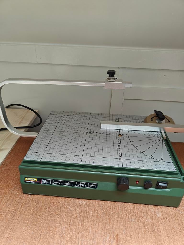 Thermocut 230 E van Proxxon nooit gebruikt zie foto's ophale, Doe-het-zelf en Verbouw, Gereedschap | Zaagmachines, Ophalen of Verzenden