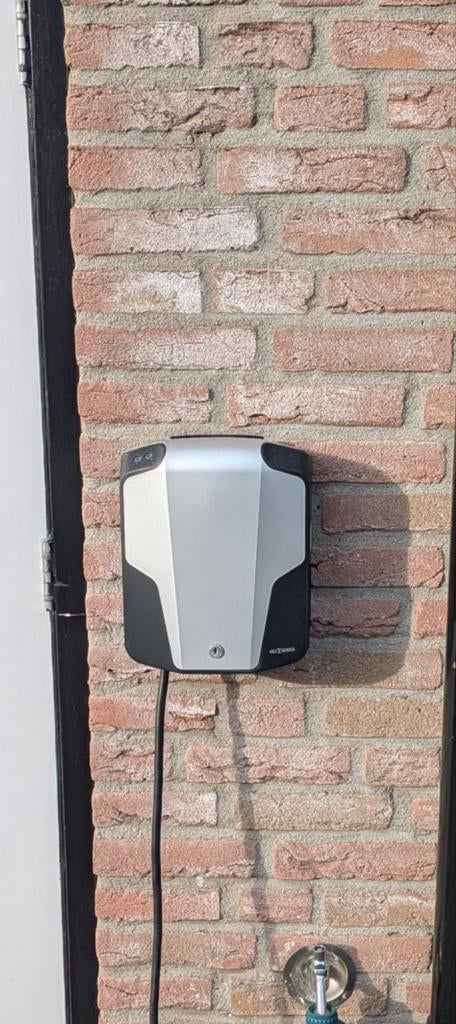 ABL Sursum eMH1 Laadpaal met vaste kabel, Ophalen of Verzenden, Gebruikt, Laadpaal
