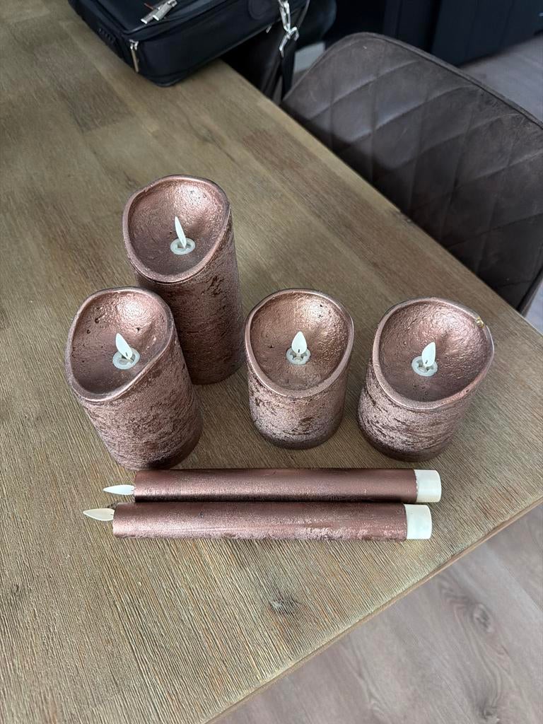 Set van 6 LED kaarsen - Brons/Koper look, Huis en Inrichting, Overige materialen, Bruin, Ophalen of Verzenden, Zo goed als nieuw
