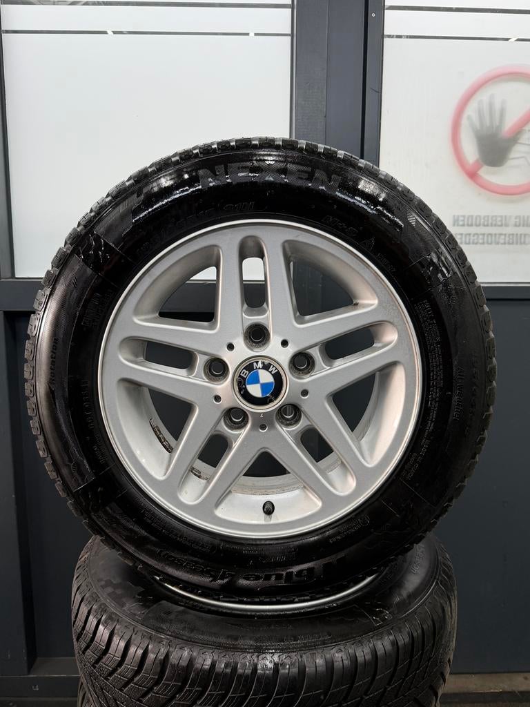 GOEDE BANDEN!! 5x120! BMW! Mooie set!, Auto-onderdelen, Banden en Velgen, Ophalen of Verzenden, Winterbanden, Banden en Velgen