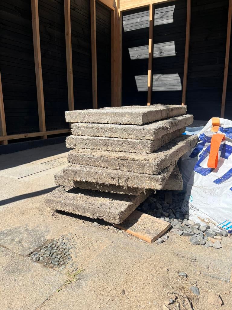 Grindtegels gratis op te halen, Ophalen, Gebruikt, Minder dan 5 m², Beton