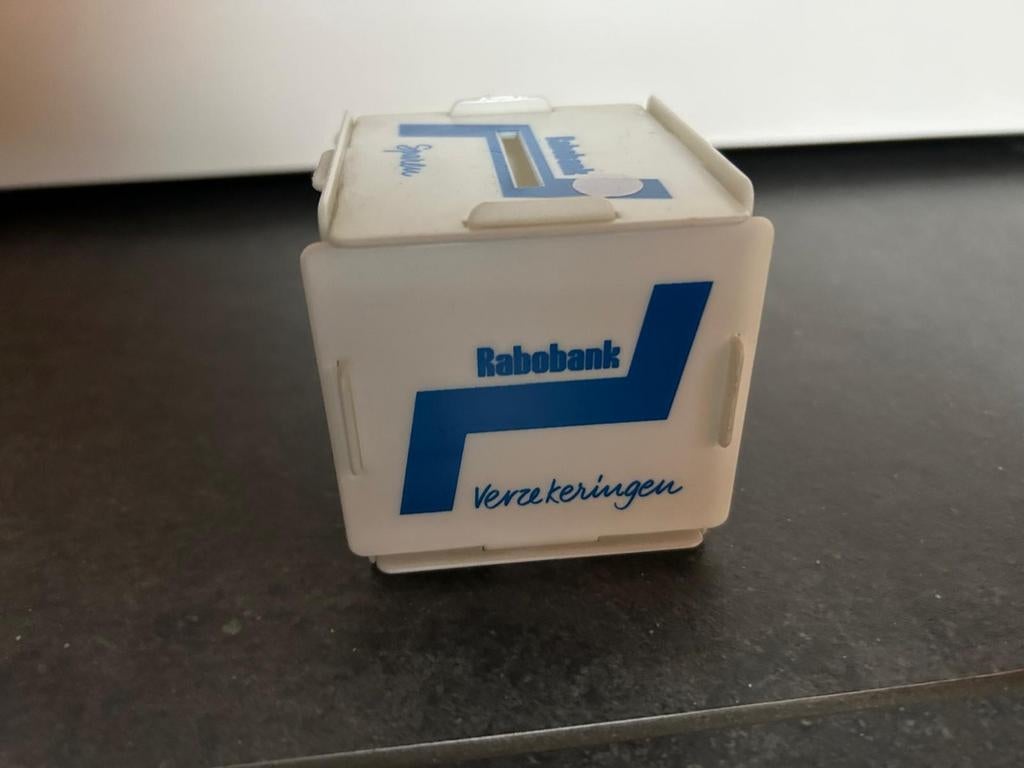 Vintage Rabobank spaarpot, Ophalen of Verzenden, Zo goed als nieuw, Kunststof, Overige thema's