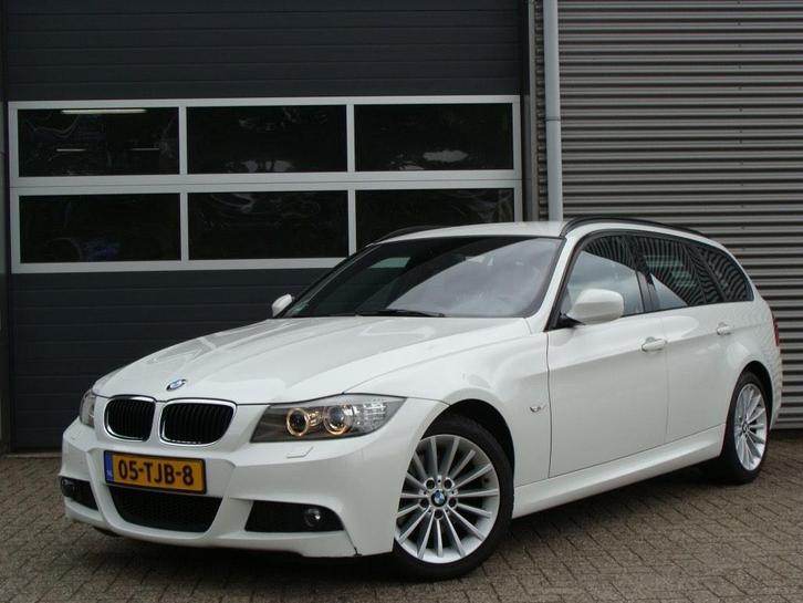BMW 320i Touring (E91 LCI) – 2011 – M-Sport, Harman Kardon, Auto's, BMW, Particulier, 3-Serie, ABS, Adaptive Cruise Control, Airbags