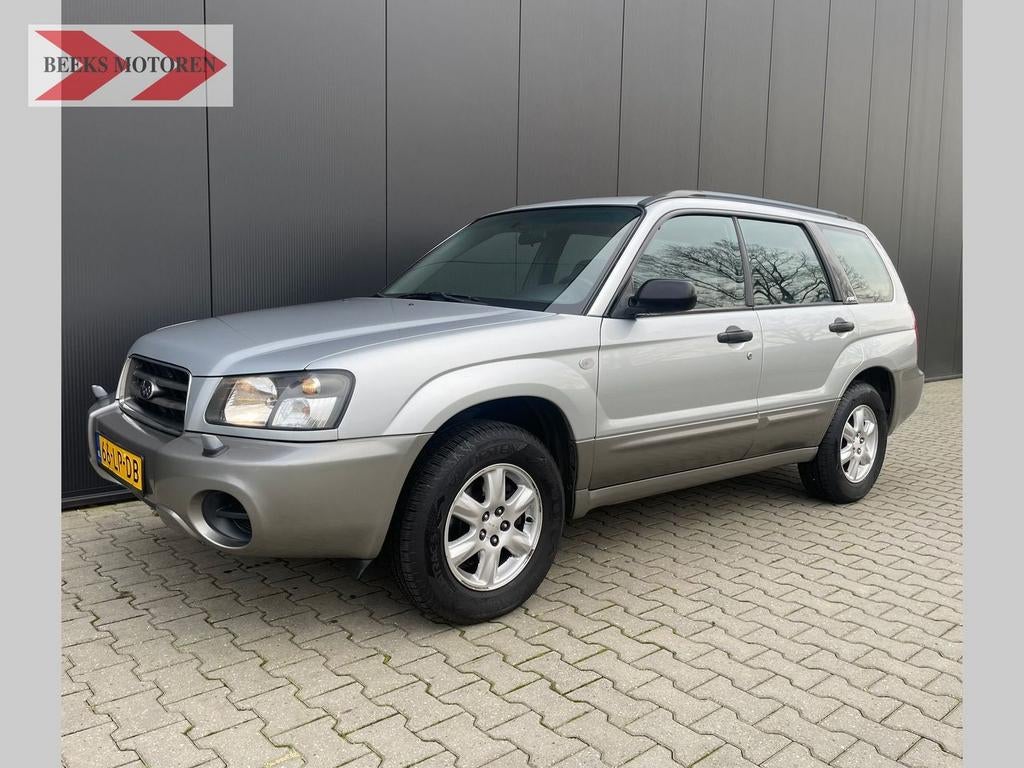 UNIEKE SUBARU FORESTER 2.0 X AWD. Nieuwe APK, Weinig KM, NAP, Auto's, Subaru, 1994 cc, Bedrijf, Te koop