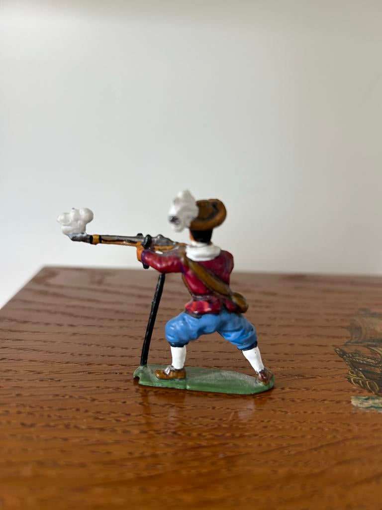 Tinnen figuur van musketier - Handgeschilderd, Antiek en Kunst, Ophalen of Verzenden
