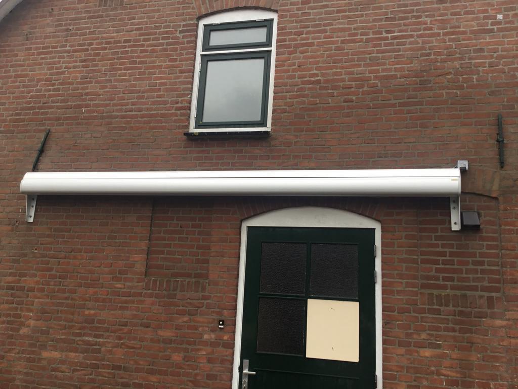 Elektrisch uitvalscherm 390x195 cm, Tuin en Terras, Zonneschermen, Ophalen, Gebruikt, Elektrisch, 150 tot 300 cm