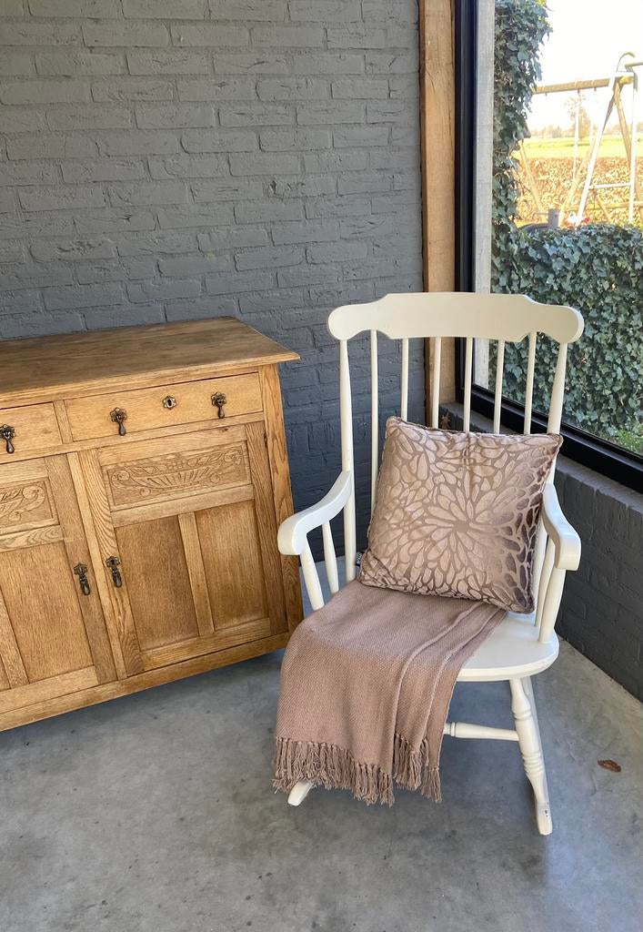 Hele leuke schommelstoel, Ophalen, Gebruikt, Stoel(en)