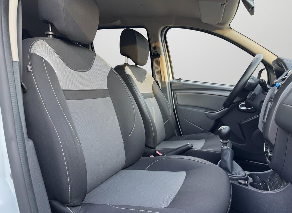 Dacia Duster 1.2 TCe 4x2 Prestige 125pk, Navi | Airco | Pdc, Auto's, Dacia, Stof, Gebruikt, Duster, 635 kg