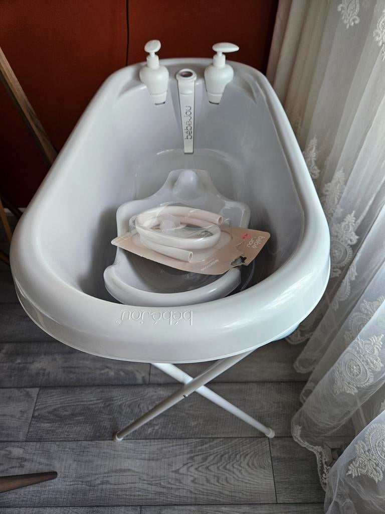 Bebe jou baby badje met standaard, Kinderen en Baby's, Badjes en Verzorging, Ophalen of Verzenden, Zo goed als nieuw, Badje, Bébé-jou