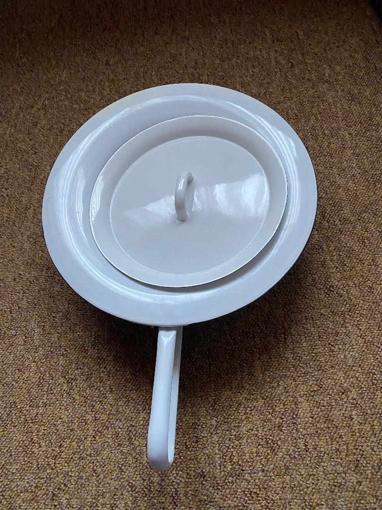 Emaille ondersteek / po, Ophalen of Verzenden