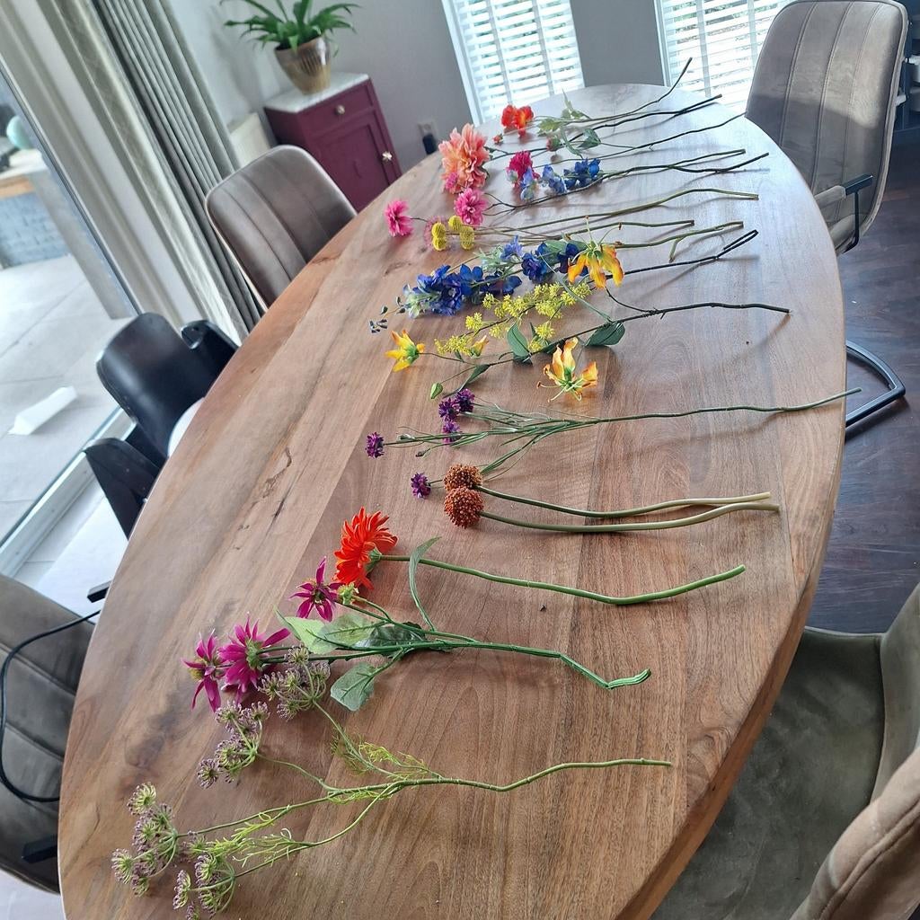 Prachtige zijdebloemen, Huis en Inrichting, Woonaccessoires | Vazen, Ophalen of Verzenden, Zo goed als nieuw, Overige kleuren