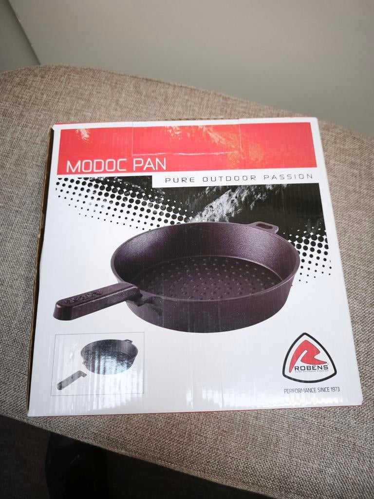 Robens Modoc gietijzeren pan 23 cm, Caravans en Kamperen, Kampeeraccessoires, Ophalen of Verzenden, Nieuw