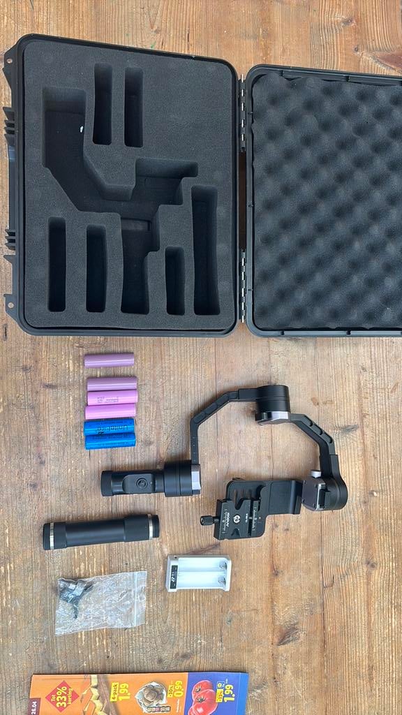 Mooie zhiyun crane v1 met 6 nieuwe batterijen, Ophalen of Verzenden, Zo goed als nieuw, Minder dan 150 cm, Overige typen