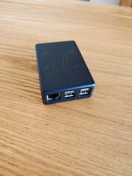 Raspberry Pi 3 Model B in behuizing, Ophalen of Verzenden, Zo goed als nieuw