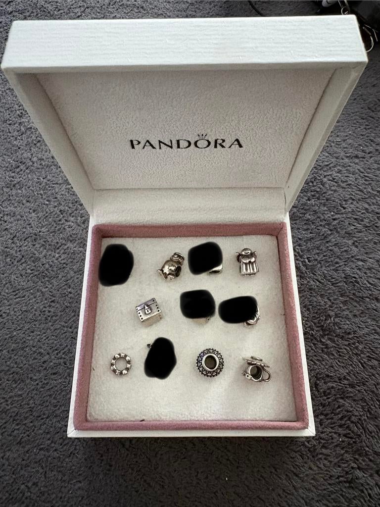Pandora bedels, Sieraden, Tassen en Uiterlijk, Bedels, Zo goed als nieuw, Pandora, Zilver, 4 bedels of meer, Ophalen of Verzenden
