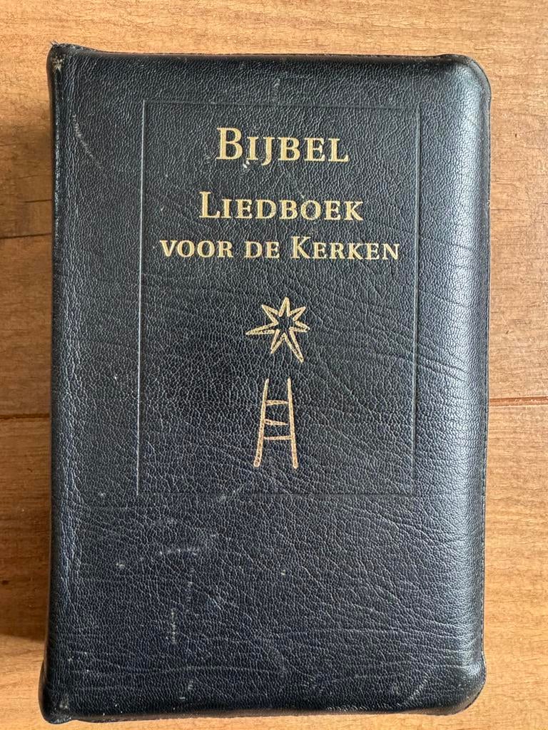 Bijbel Liedboek voor de kerken 2004 NBV, Ophalen of Verzenden, Zo goed als nieuw