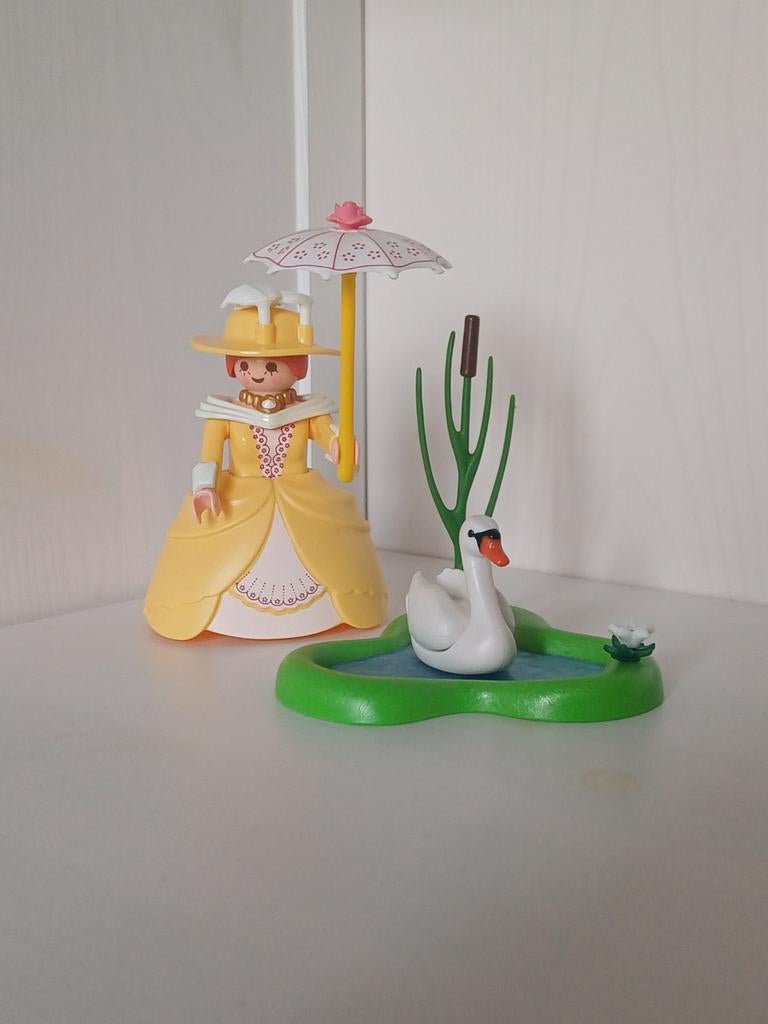 Playmobil mevrouw met zwanenvijver 5410, Ophalen of Verzenden, Zo goed als nieuw, Complete set