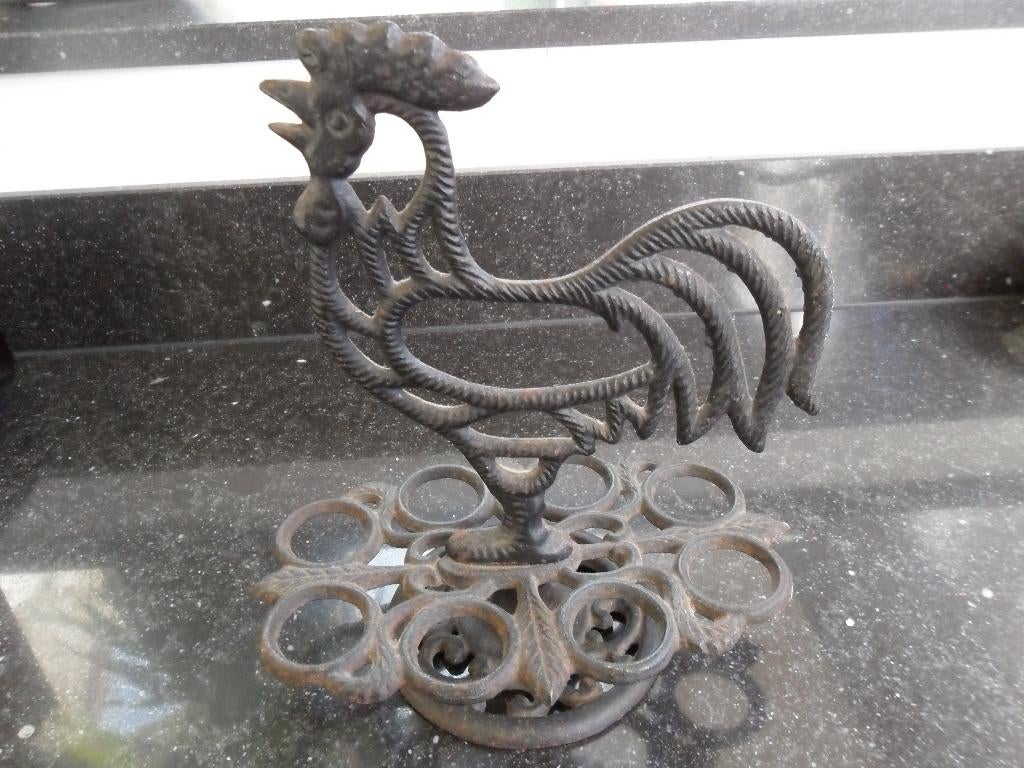 gietijzeren eierstandaard haan, Ophalen of Verzenden