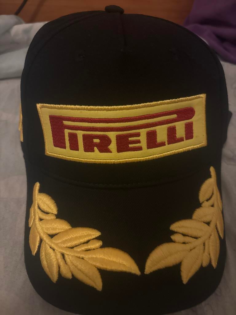 Pirelli Podium Pet - Formule 1 Fan Cap, Ophalen of Verzenden, Nieuw, One size fits all, Pet