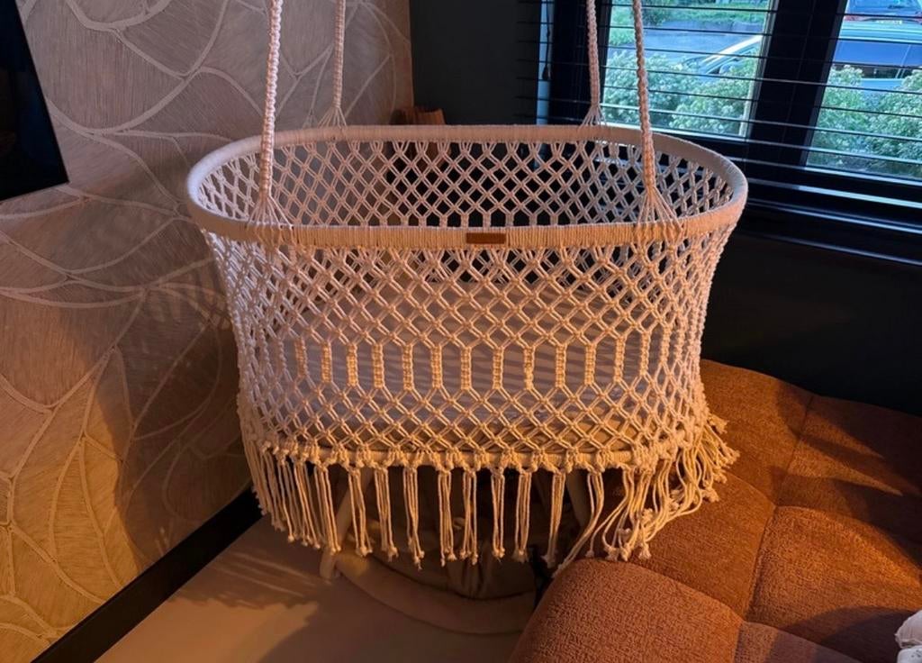 Stijlvolle Macramé Hangwieg met Kwastjes by Inclusief Matras, Kinderen en Baby's, Babywiegjes en Ledikanten, Ophalen of Verzenden
