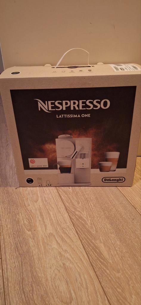 Nespresso Latissima one zwart, Witgoed en Apparatuur, Koffiezetapparaten, Zo goed als nieuw, Koffiemachine, Ophalen