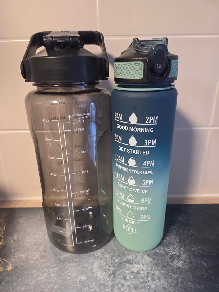 Waterflessen, Sport en Fitness, Bidons, Ophalen, Zo goed als nieuw