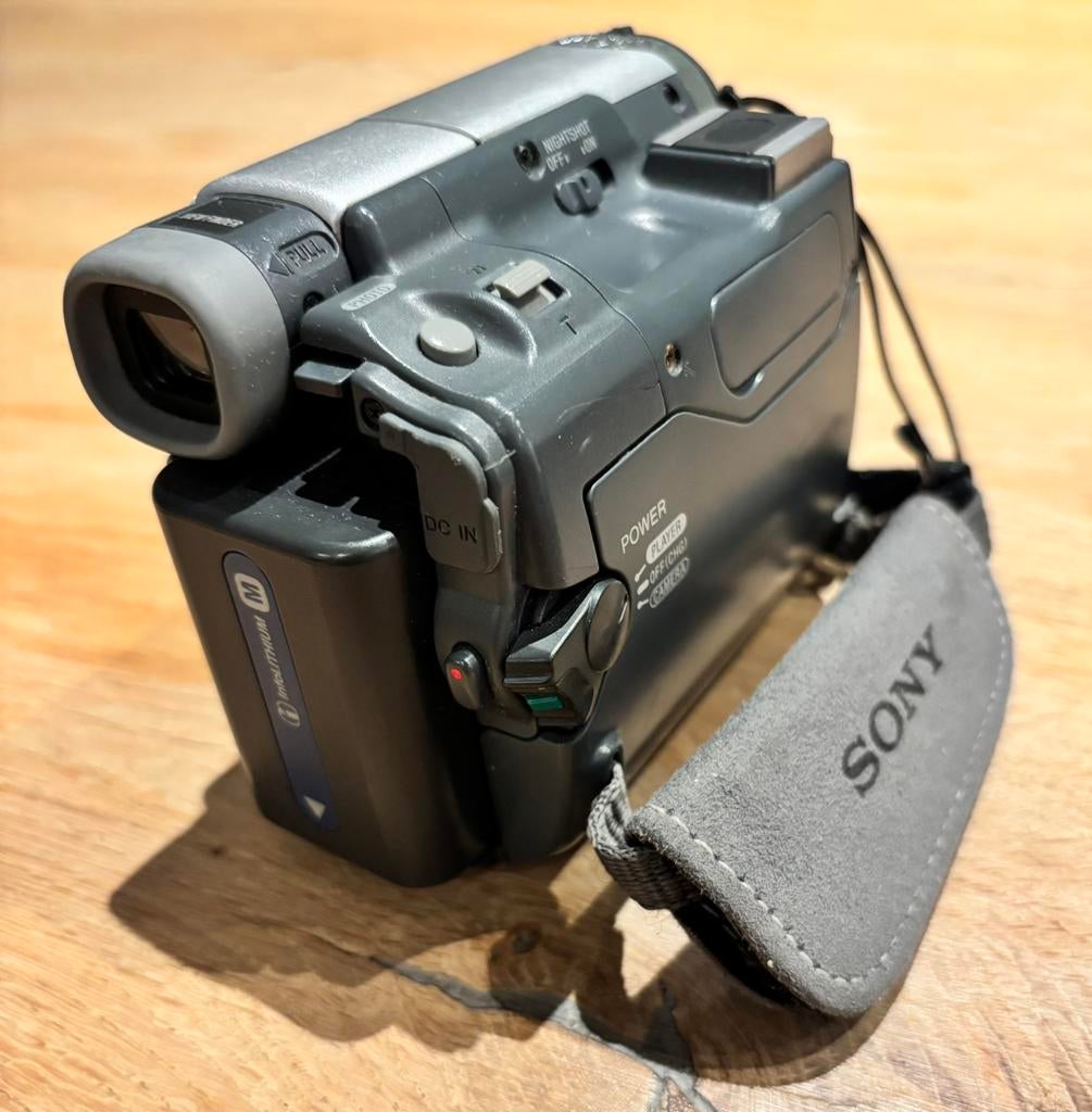 Sony handyman camera DCR-HC14E, Audio, Tv en Foto, Videocamera's Digitaal, Mini dv, Gebruikt, 20x of meer, Ophalen of Verzenden