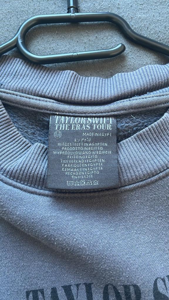 Taylor Swift The Eras Tour blauwe crewneck, Kleding | Dames, Truien en Vesten, Verzenden, Zo goed als nieuw, Maat 38/40 (M), Blauw
