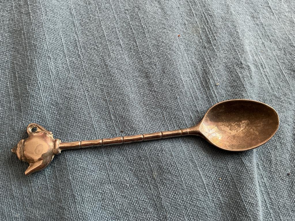 Zilverkleurig lepeltje met theepotje, Antiek en Kunst, Ophalen of Verzenden