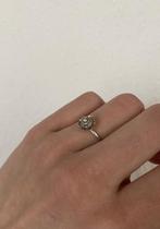 Ring Zeeuwse Knoop Zilverkleurig, IJzer of Staal, Ophalen of Verzenden, Zo goed als nieuw, 17 tot 18