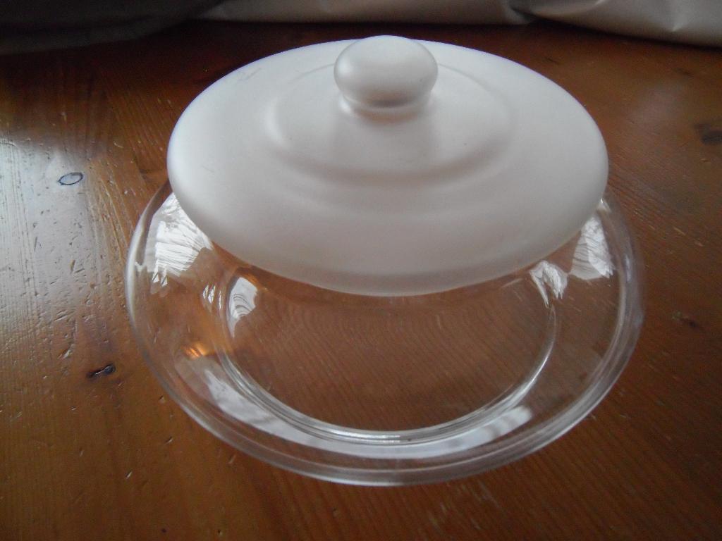 vintage glazen koektrommel schaal met deksel, Gebruikt, Schaal, Rond, Ophalen of Verzenden