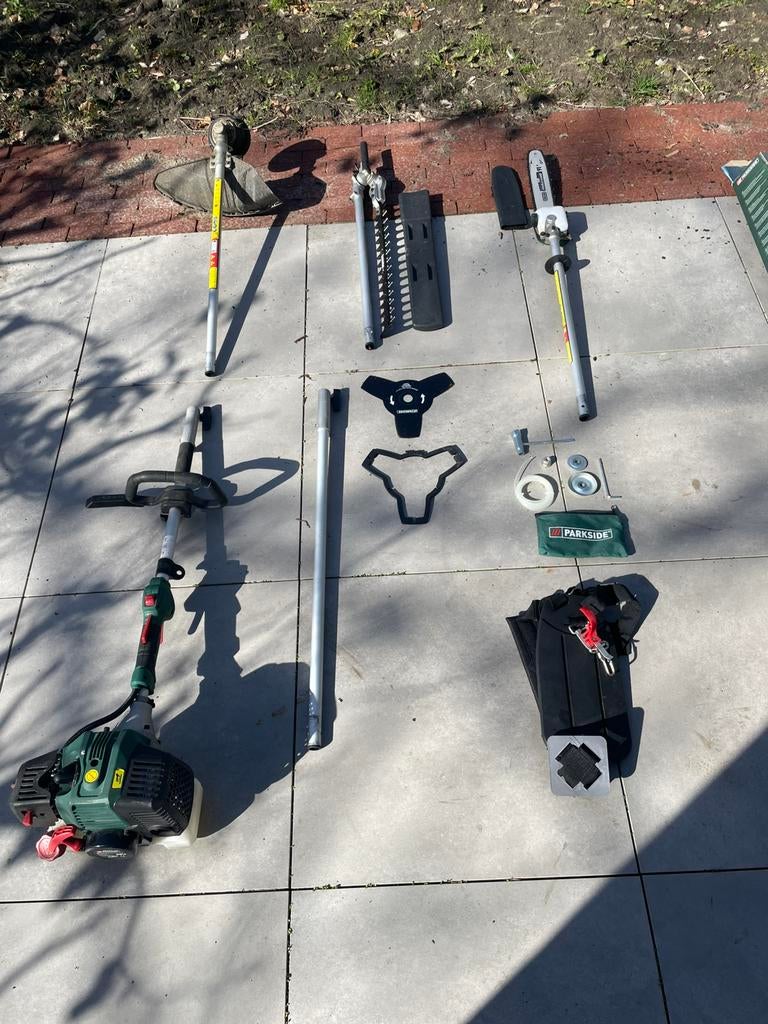 Parkside bosmaaier 4 in 1, Ophalen, Zo goed als nieuw, Benzine